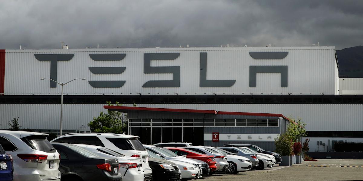 Teslas fabrik i Fremont lever inte upp till delstatens miljölagar.