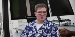 Därför förlorar techjättarna mot svenska startups