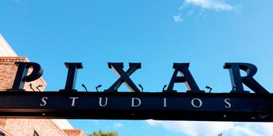 Biofilmen är skapad av Pixar och disney. Bilden visar vy över Pixars ingång.