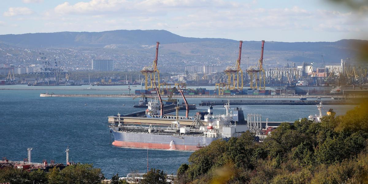 Ryssland har tidigare börjat använda en skuggflotta med rysk olja