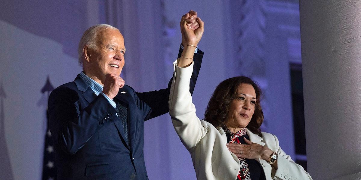 Joe Biden med Kamala Harris. Hans ekonomiska politik var omfattande, men många ser mest att inflationen ökade