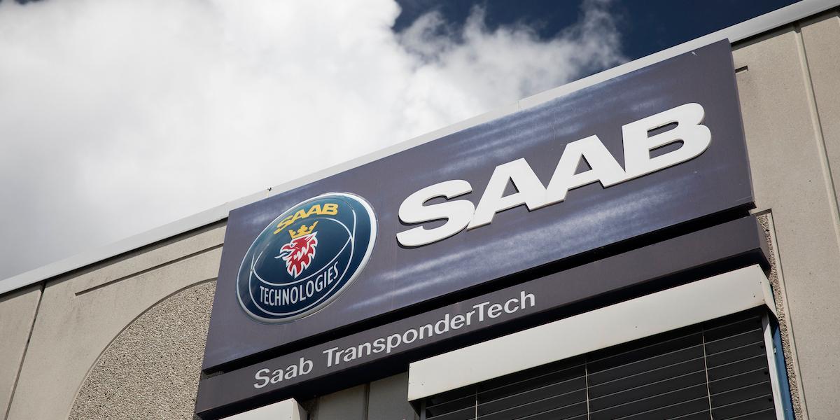 Saab får miljardorder av hemlig köpare.