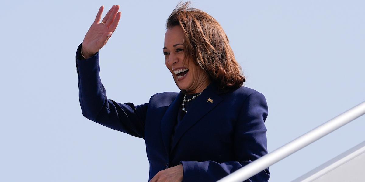 Kamala Harris börjar få stöd bland inflytelserika företagare i USA.