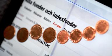 Svenskarna har fortsatt sätta in pengar i olika typer av fonder i september. Totalt uppgår nu den samlade svenska fondförmögenheten till över 8 miljarder kronor.