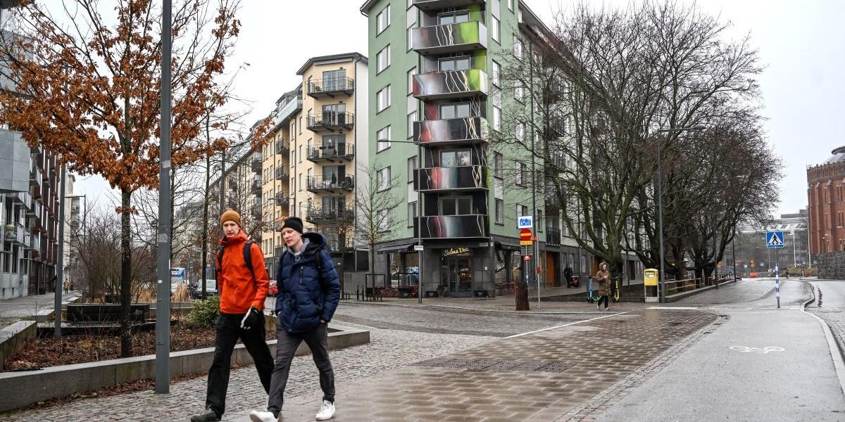 Avvaktande bostadsmarknad när säljarna vill ha mer betalt