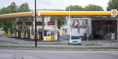 Shell tar ner skylten i Sverige