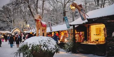 Skansen är mysigt att besöka för sin årliga julmarknad.