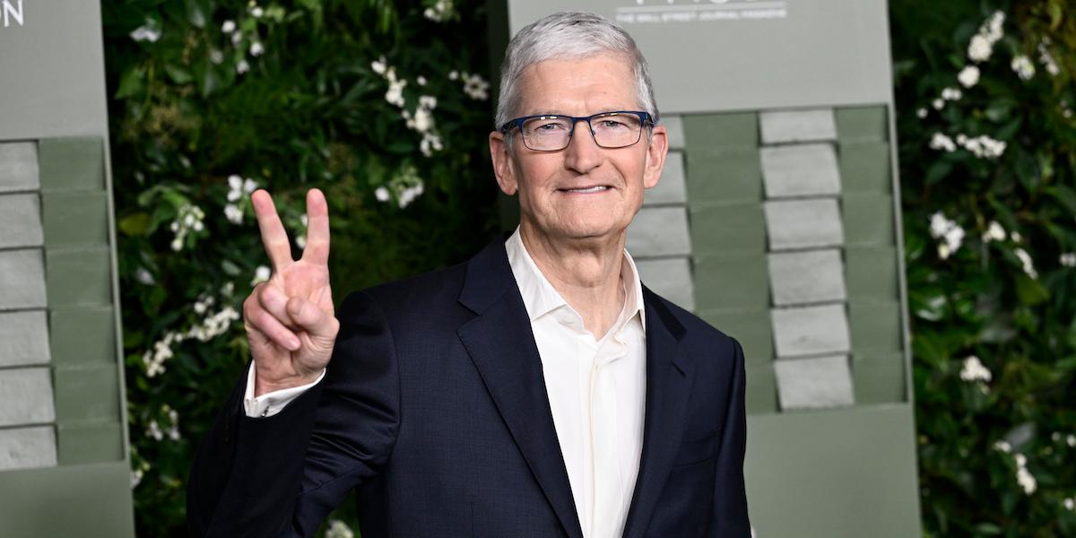 För mycket att göra? Så här glad blir man när AI sköter jobbmejlen. Fråga bara Tim Cook.