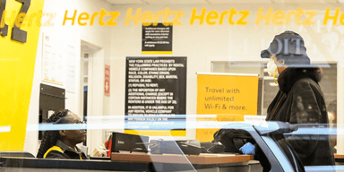 Rea på Hertz efter dåliga beslut om inköp. (Foto: Diane Bondareff/TT)