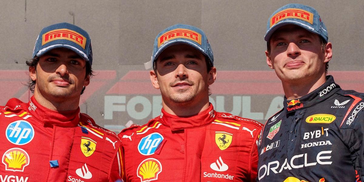 Formel 1 förarna Carlos Sainz, Charles Leclerc, och Max Verstappen. (Foto: Nick Didlick/TT)