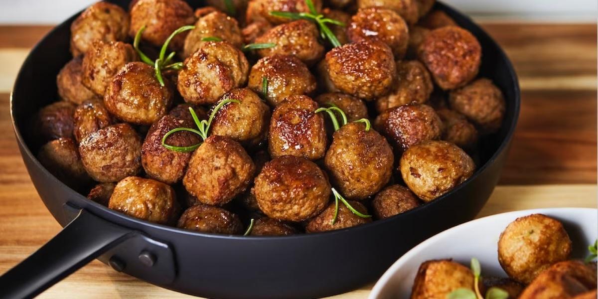 Det går bra för Ikeas köttbullar.