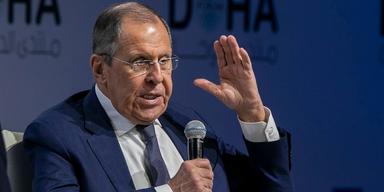 Rysslands utrikesminister Sergey Lavrov varnar åter igen väst.