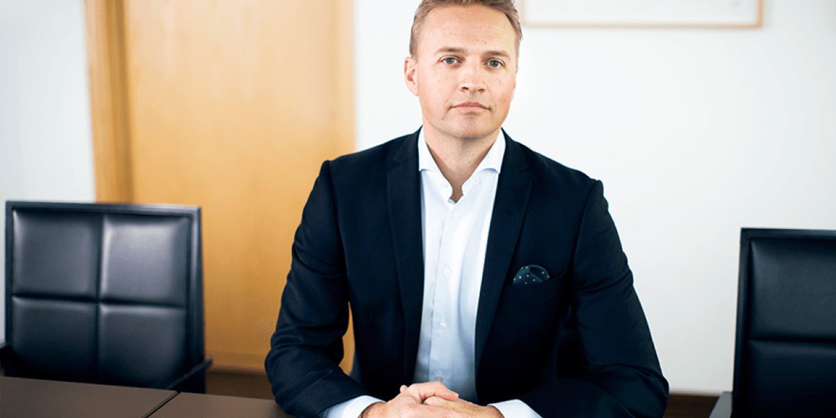 Karl Hedberg är aktiechef på Investmentbanken Carnegie.