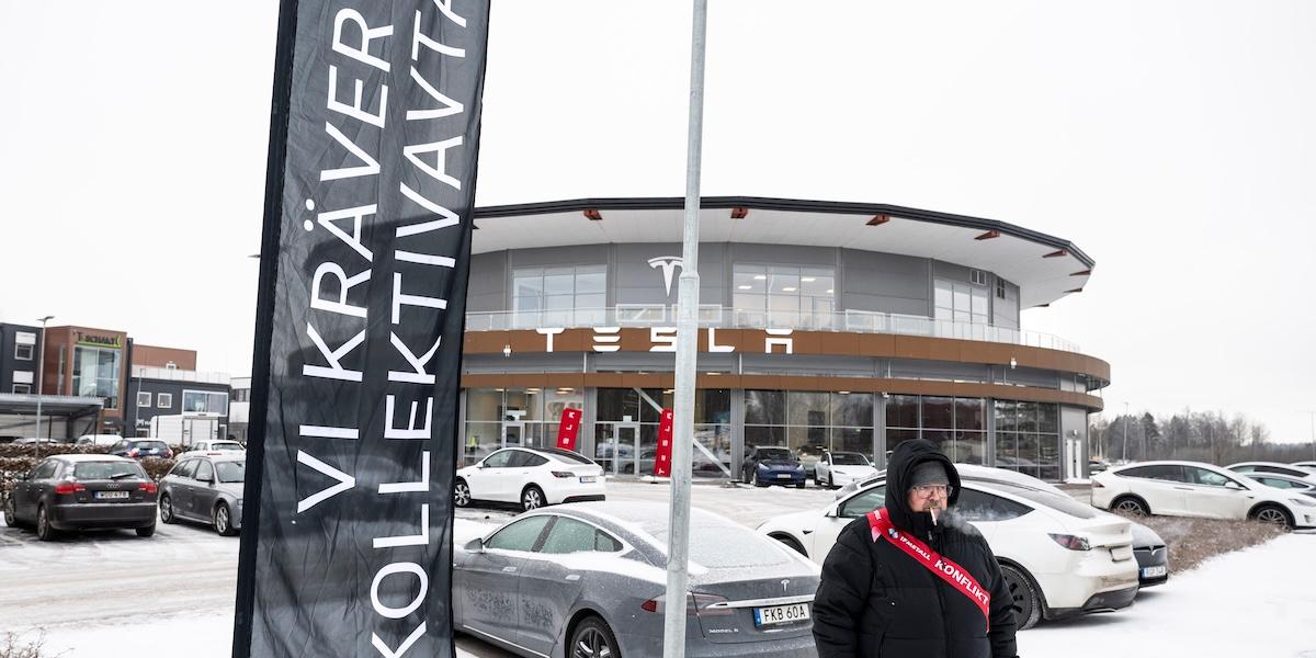 Sedan den 27 oktober 2023 har IF Metall satt ner foten mot Tesla och kampen för kollektivavtal fortsätter trots företagets motstånd.