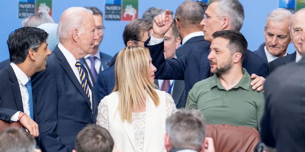 Sviktande stöd för Zelenskyj i Ukraina