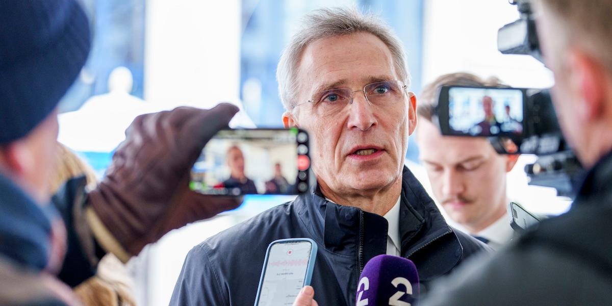 Med Jens Stoltenberg vid rodret växer förhoppningarna om att Norge ska bidra mer – men viljan återstår att bevisa. (Foto: Javad Parsa/TT)