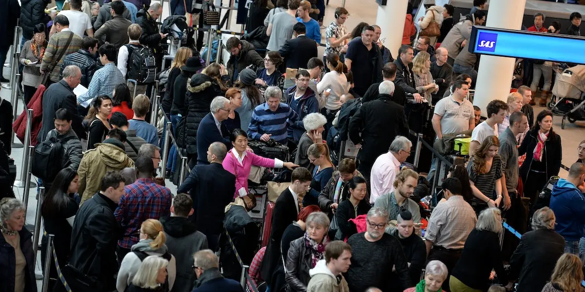 Inställda flyg ställer till det för svenska resenärer på väg till Tyskland. (Foto: Johan Nilsson / TT)