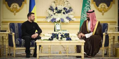 Samtalen om en vapenvila fördes i Saudiarabien där Volodymyr Zelenskyj träffade kronprinsen Mohammed bin Salman.