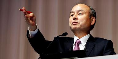 Softbanks grundare Masayoshi Son är känd för sina vågade investeringar och jämför sig gärna med historiens stora imperiebyggare. Nu siktar han mot toppen i AI-kriget. (Foto: Kyodo News via AP/TT)