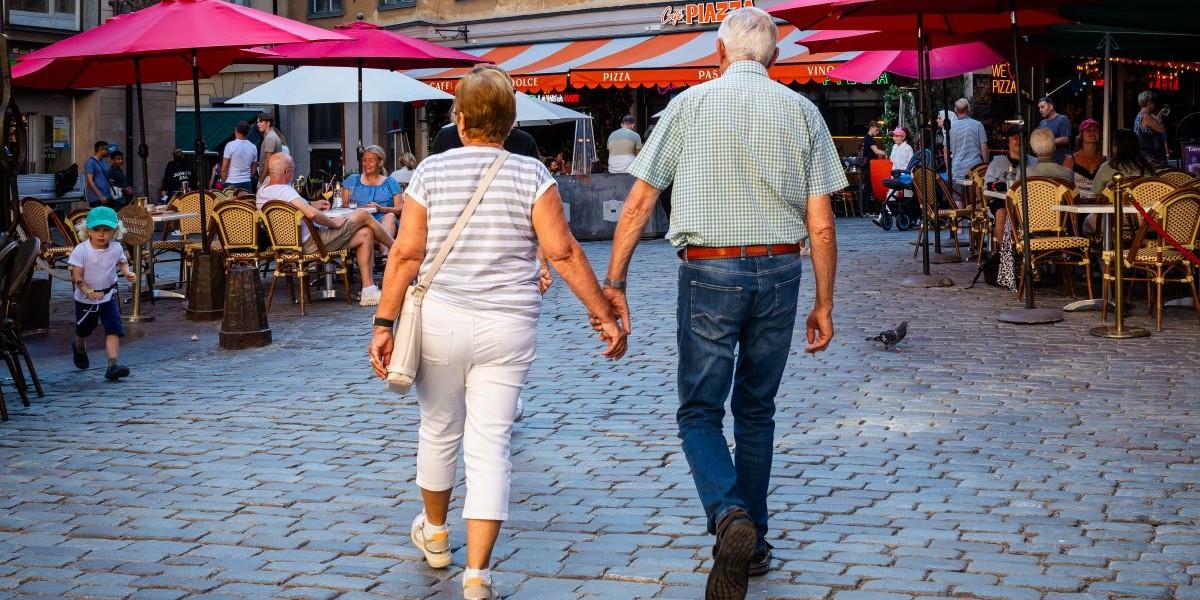 Intensifierar jobbet för att få tillbaka felaktiga utbetalda ersättningar